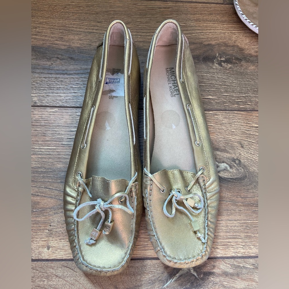 NWOT Michael by Michael Kors Gold Leather Flats